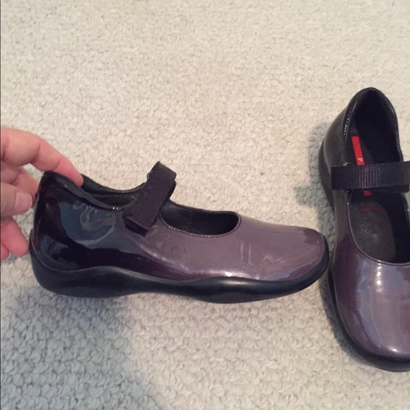 Prada 100% authentic Girls 29/11.5 - Picture 10 of 10